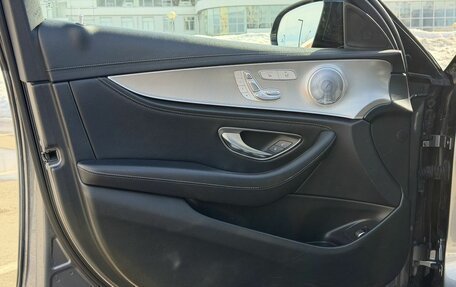 Mercedes-Benz E-Класс, 2018 год, 3 850 000 рублей, 27 фотография