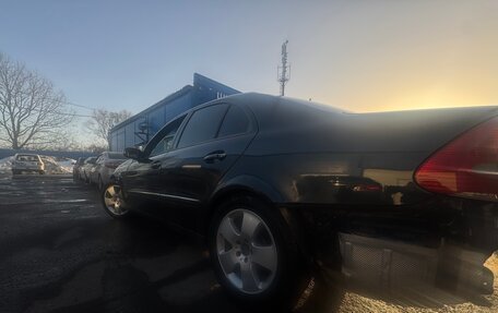 Mercedes-Benz E-Класс, 2002 год, 560 000 рублей, 4 фотография