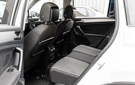 Volkswagen Tiguan II, 2018 год, 1 980 000 рублей, 11 фотография