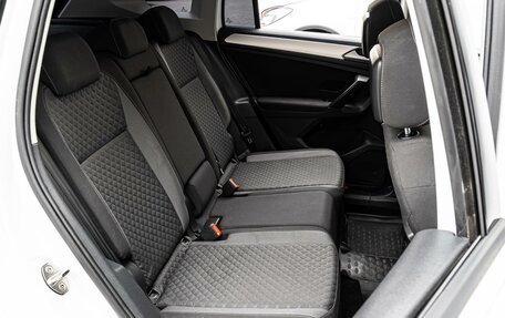 Volkswagen Tiguan II, 2018 год, 1 980 000 рублей, 7 фотография