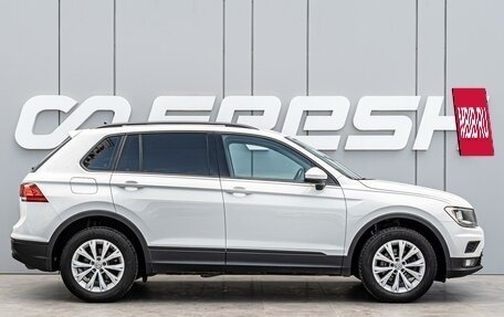 Volkswagen Tiguan II, 2018 год, 1 980 000 рублей, 5 фотография