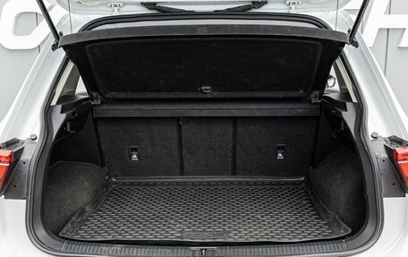 Volkswagen Tiguan II, 2018 год, 1 980 000 рублей, 22 фотография