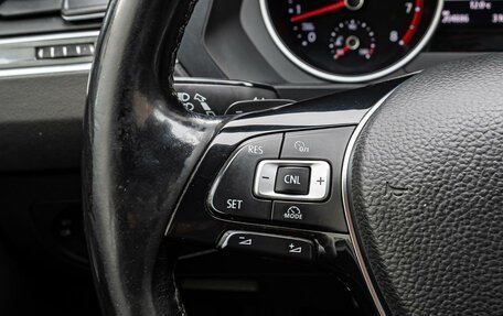 Volkswagen Tiguan II, 2018 год, 1 980 000 рублей, 17 фотография