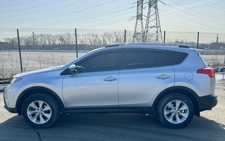 Toyota RAV4, 2015 год, 2 500 000 рублей, 4 фотография