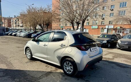 Toyota Yaris, 2020 год, 1 299 000 рублей, 6 фотография