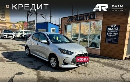 Toyota Yaris, 2020 год, 1 299 000 рублей, 2 фотография