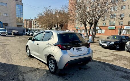 Toyota Yaris, 2020 год, 1 299 000 рублей, 7 фотография