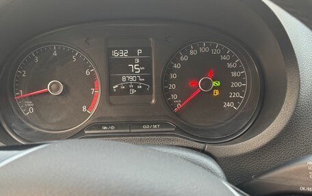 Volkswagen Polo VI (EU Market), 2016 год, 1 050 000 рублей, 13 фотография