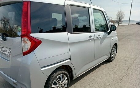 Toyota Roomy I, 2017 год, 850 000 рублей, 5 фотография