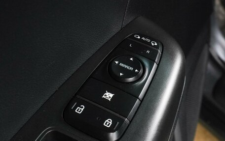 KIA Sportage IV рестайлинг, 2019 год, 2 299 000 рублей, 22 фотография