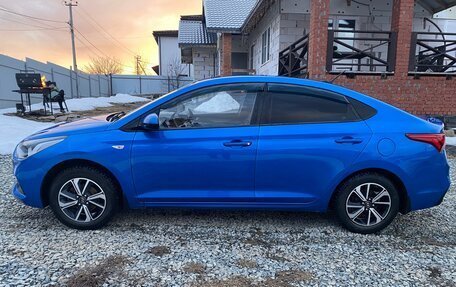 Hyundai Solaris II рестайлинг, 2018 год, 1 150 000 рублей, 3 фотография