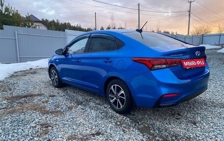 Hyundai Solaris II рестайлинг, 2018 год, 1 150 000 рублей, 4 фотография