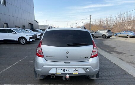 Renault Sandero I, 2014 год, 650 000 рублей, 2 фотография