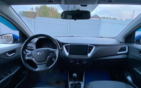 Hyundai Solaris II рестайлинг, 2018 год, 1 150 000 рублей, 17 фотография