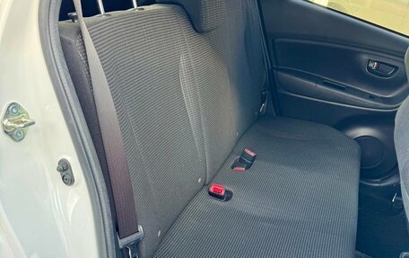 Toyota Vitz, 2019 год, 1 099 000 рублей, 21 фотография