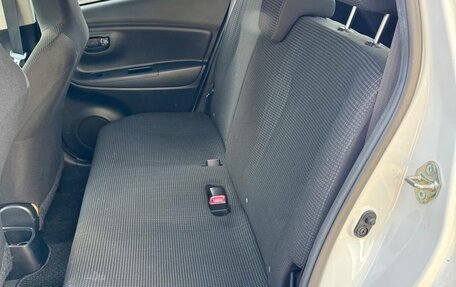 Toyota Vitz, 2019 год, 1 099 000 рублей, 22 фотография