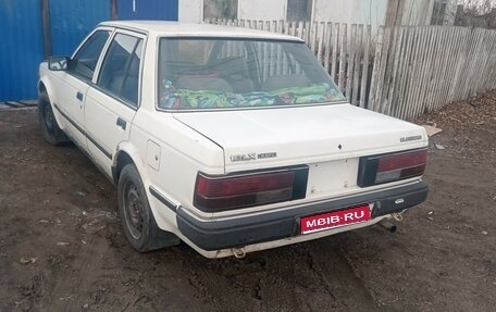 Nissan Bluebird VIII, 1984 год, 55 000 рублей, 1 фотография