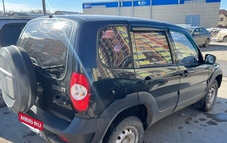 Chevrolet Niva I рестайлинг, 2013 год, 470 000 рублей, 4 фотография