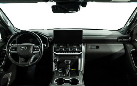 Toyota Land Cruiser, 2021 год, 9 300 000 рублей, 13 фотография