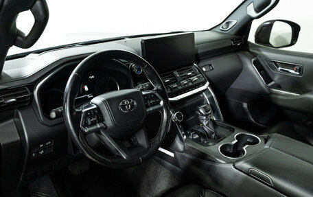 Toyota Land Cruiser, 2021 год, 9 300 000 рублей, 11 фотография