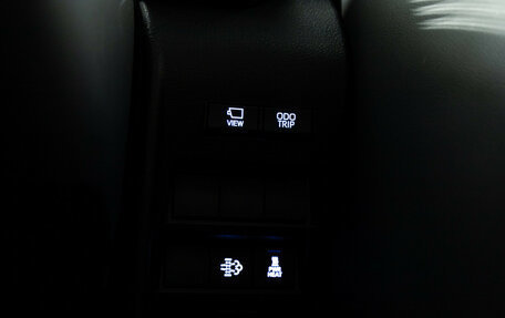 Toyota Land Cruiser, 2021 год, 9 300 000 рублей, 27 фотография