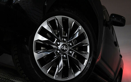 Toyota Land Cruiser, 2021 год, 9 300 000 рублей, 33 фотография