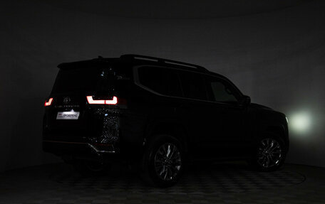 Toyota Land Cruiser, 2021 год, 9 300 000 рублей, 35 фотография