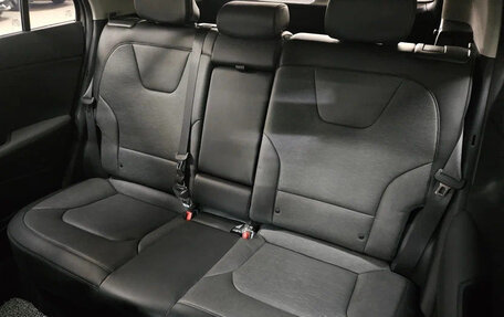 KIA Niro, 2023 год, 1 788 123 рублей, 12 фотография