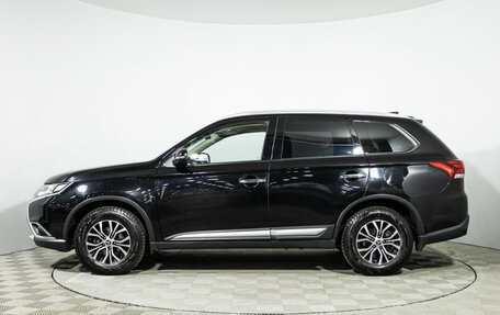 Mitsubishi Outlander III рестайлинг 3, 2018 год, 2 349 777 рублей, 8 фотография