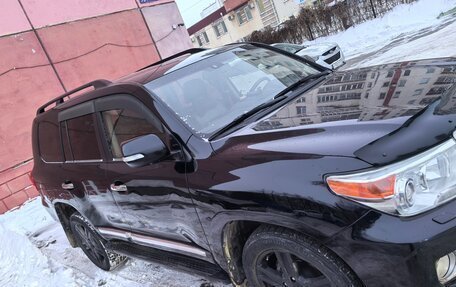 Toyota Land Cruiser 200, 2012 год, 3 880 000 рублей, 2 фотография