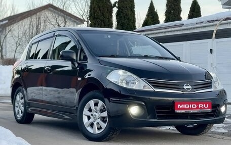 Nissan Tiida, 2011 год, 800 000 рублей, 1 фотография