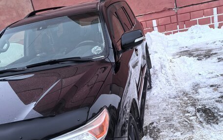 Toyota Land Cruiser 200, 2012 год, 3 880 000 рублей, 7 фотография