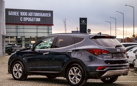 Hyundai Santa Fe III рестайлинг, 2018 год, 1 855 000 рублей, 4 фотография