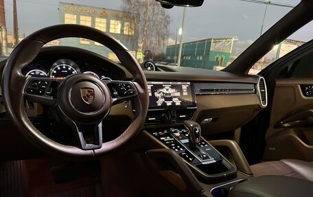 Porsche Cayenne III, 2020 год, 6 900 000 рублей, 7 фотография