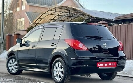 Nissan Tiida, 2011 год, 800 000 рублей, 3 фотография
