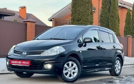 Nissan Tiida, 2011 год, 800 000 рублей, 2 фотография