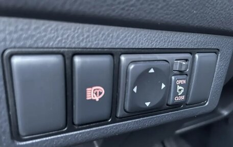 Nissan Tiida, 2011 год, 800 000 рублей, 15 фотография