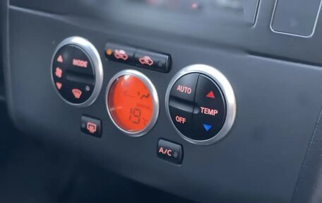 Nissan Tiida, 2011 год, 800 000 рублей, 14 фотография