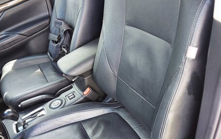 Mitsubishi Outlander III рестайлинг 3, 2015 год, 1 800 000 рублей, 12 фотография