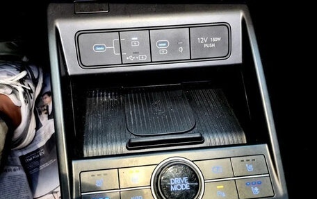 KIA Niro, 2023 год, 1 555 123 рублей, 14 фотография