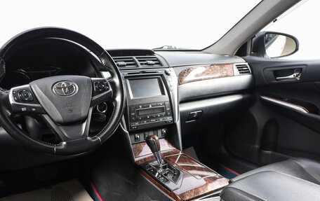 Toyota Camry, 2015 год, 2 149 000 рублей, 10 фотография