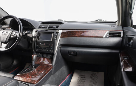 Toyota Camry, 2015 год, 2 149 000 рублей, 17 фотография