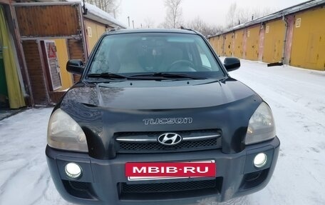 Hyundai Tucson III, 2005 год, 835 000 рублей, 3 фотография