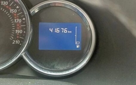 Renault Sandero II рестайлинг, 2015 год, 1 050 000 рублей, 8 фотография