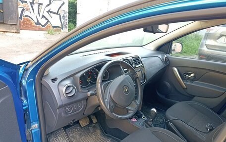 Renault Sandero II рестайлинг, 2015 год, 1 050 000 рублей, 5 фотография