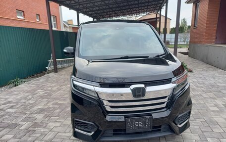 Honda Stepwgn IV, 2021 год, 2 700 000 рублей, 3 фотография