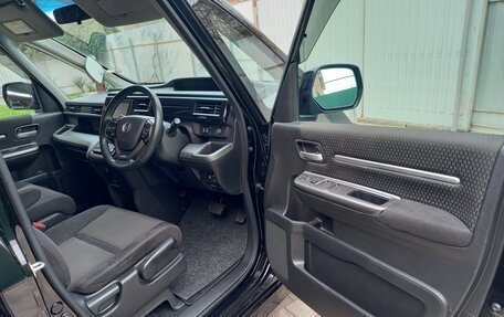Honda Stepwgn IV, 2021 год, 2 700 000 рублей, 12 фотография