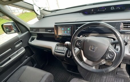 Honda Stepwgn IV, 2021 год, 2 700 000 рублей, 10 фотография