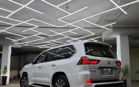 Lexus LX III, 2017 год, 7 400 000 рублей, 2 фотография