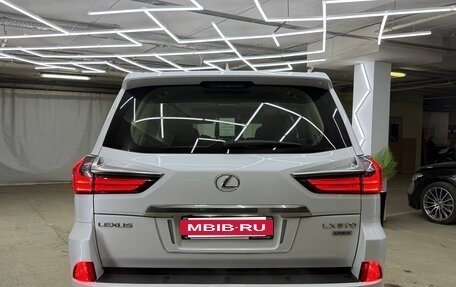 Lexus LX III, 2017 год, 7 400 000 рублей, 10 фотография